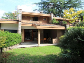 Holiday Home Alpina by Interhome Porto Valtravaglia